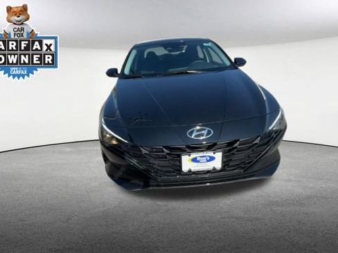 Used 2023 Hyundai Elantra SEL FWD image 3