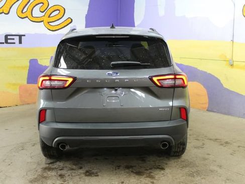 Used 2025 Ford Escape ST-Line AWD/4WD image 7
