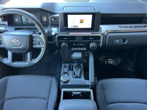 Used 2025 Toyota Tacoma SR5 image 16