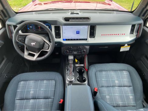 New 2026 Ford Bronco Heritage Edition AWD/4WD image 19