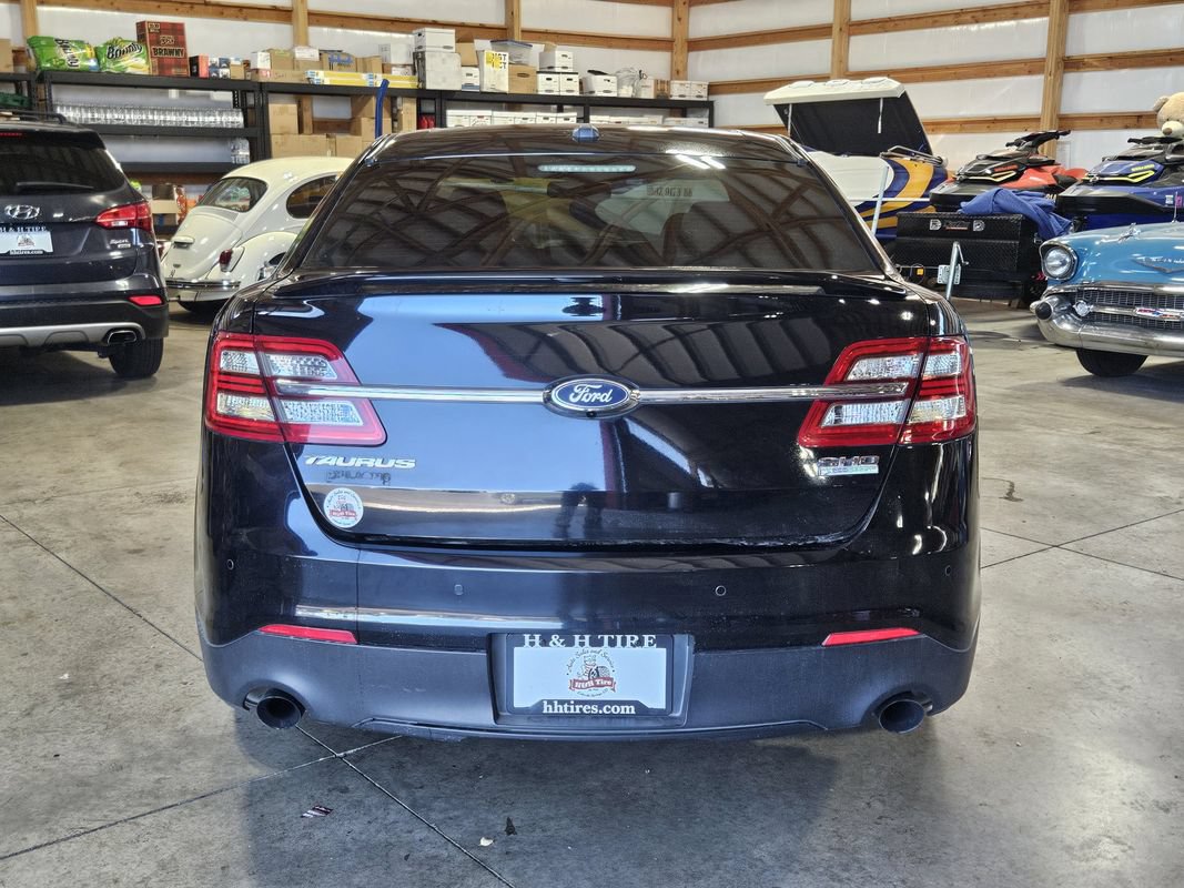 Used 2017 Ford Taurus SHO AWD/4WD image 7