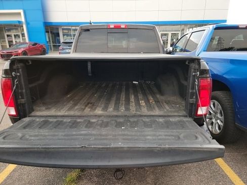 Used 2017 RAM 1500 Big Horn RWD image 7
