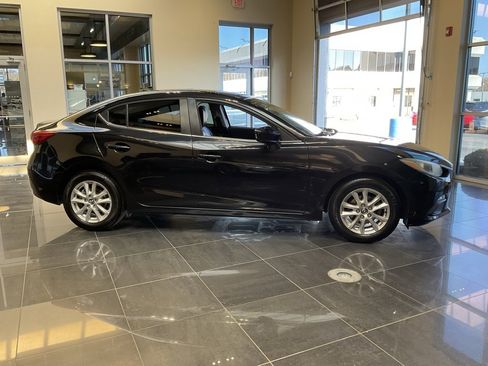 Used 2014 MAZDA MAZDA3 i Grand Touring image 6