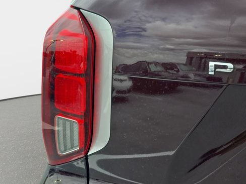 Used 2024 Hyundai Palisade SEL FWD image 30