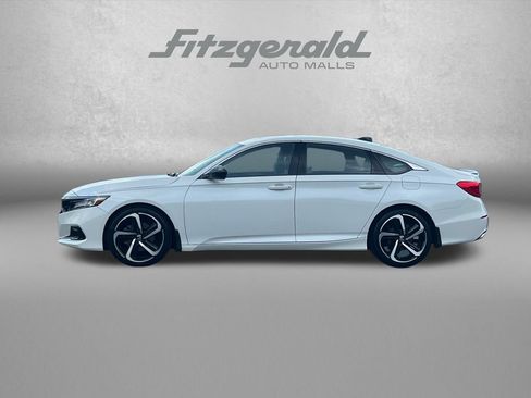 Used 2022 Honda Accord Sport image 5