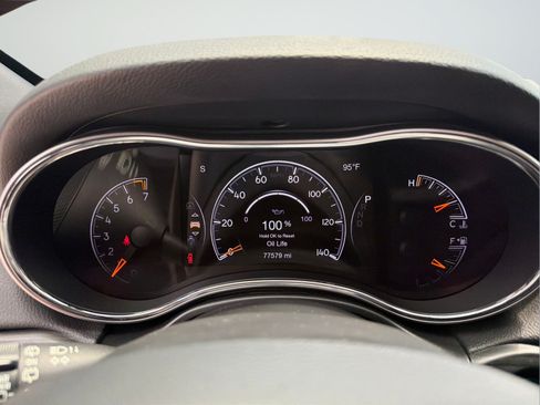 Used 2021 Jeep Grand Cherokee Laredo X RWD image 14
