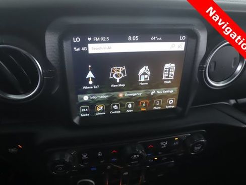 Used 2023 Jeep Wrangler Unlimited Sahara w/ Cold Weather Group AWD/4WD image 5