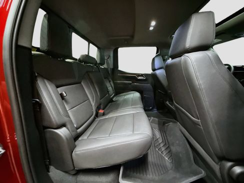 Used 2026 Chevrolet Silverado 1500 LT Trail Boss w/ LT Trail Boss Premium Package AWD/4WD image 31