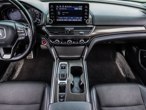 Used 2021 Honda Accord Sport image 29