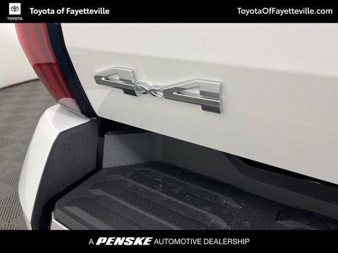 New 2026 Toyota Tundra Limited AWD/4WD image 20