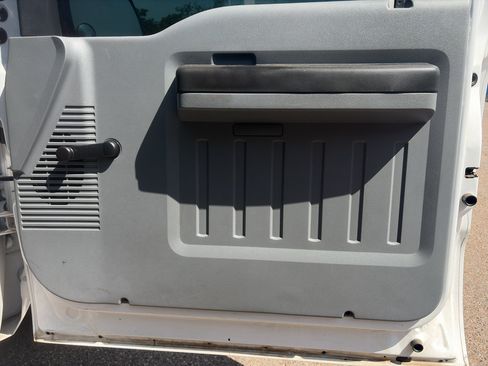 Used 2016 Ford F350 XL RWD image 19