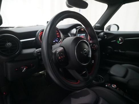 Used 2019 MINI Cooper S w/ Premium Package FWD image 8
