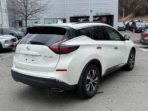 Used 2019 Nissan Murano SV w/ Premium Package image 6