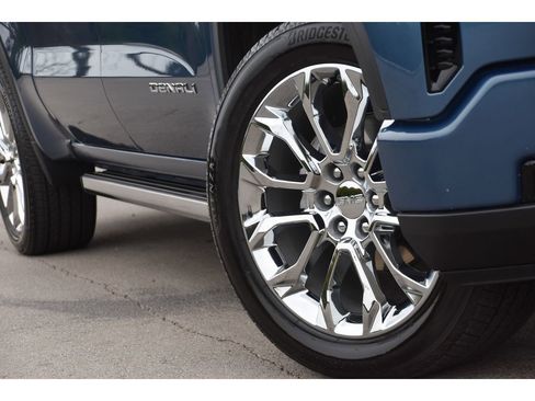 Used 2024 GMC Sierra 1500 Denali image 9