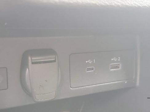Certified 2024 Nissan Versa SR w/ Trunk Package FWD image 27