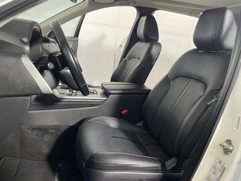 Used 2024 MAZDA CX-90 Plug-In Hybrid w/ Premium Pkg AWD/4WD image 10