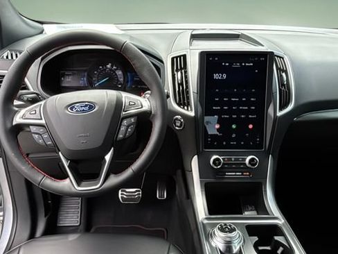 Used 2023 Ford Edge ST-Line AWD/4WD image 12