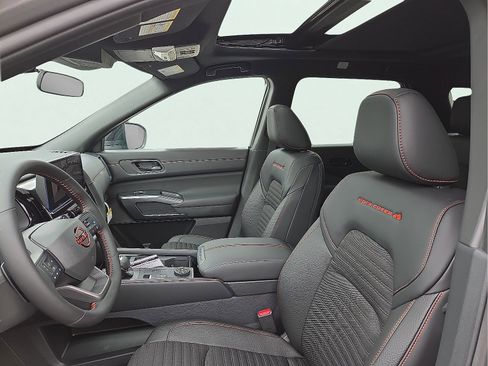 New 2026 Nissan Pathfinder Rock Creek AWD/4WD image 14