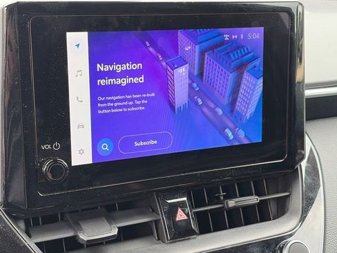 Used 2024 Toyota Corolla SE image 19