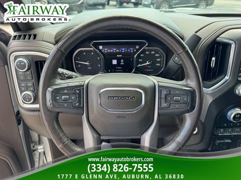 Used 2021 GMC Sierra 2500 Denali w/ Denali Ultimate Package AWD/4WD image 19