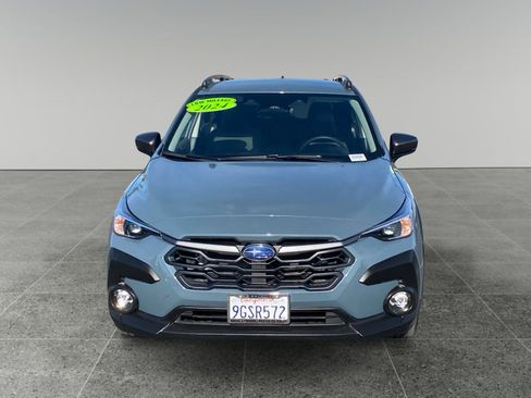 Used 2024 Subaru Crosstrek 2.0i Premium w/ Crosstrek Mirror Package image 8