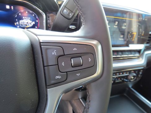 Used 2024 Chevrolet Silverado 2500 LTZ w/ LTZ Plus Package image 22