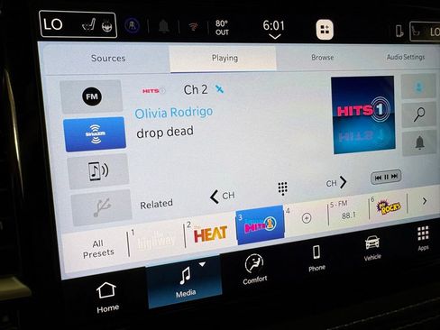 New 2027 Chrysler Pacifica Select FWD image 29