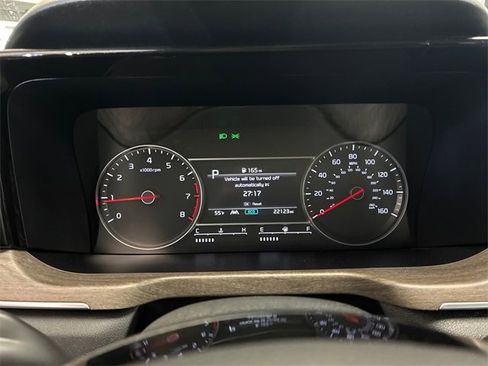 Used 2023 Kia Sorento S image 17