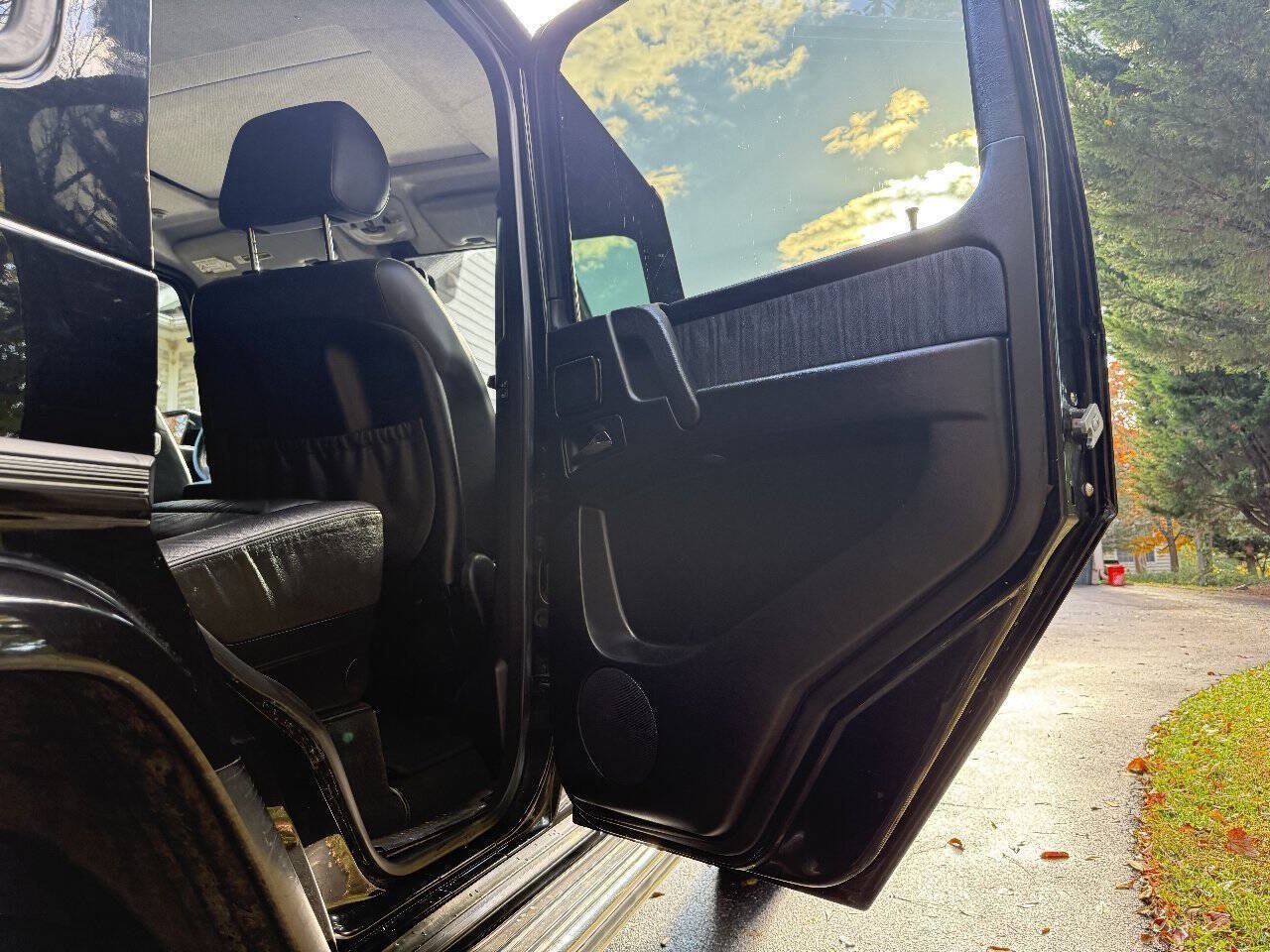 Used 2002 Mercedes-Benz G 500 image 34