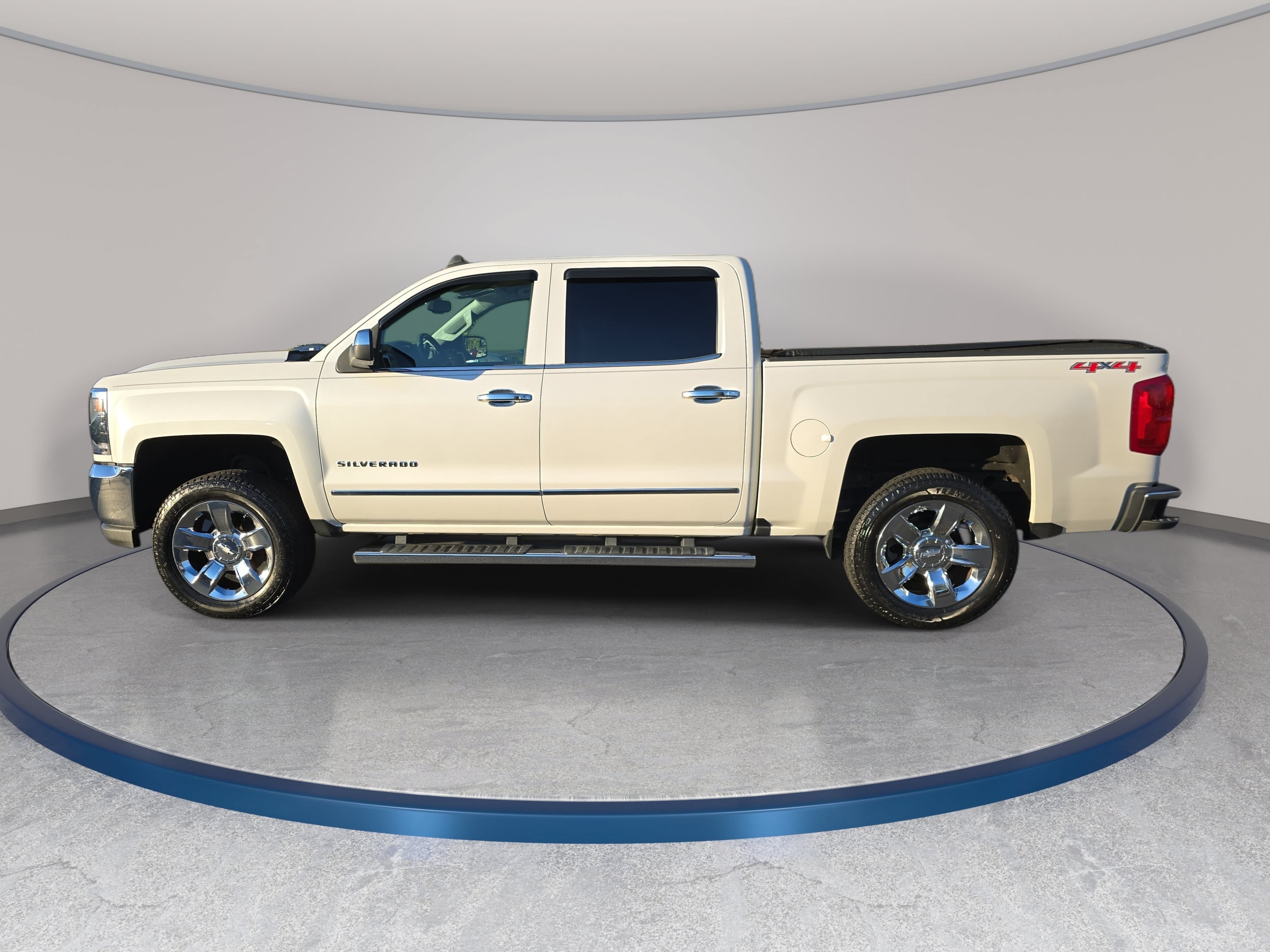 Used 2016 Chevrolet Silverado 1500 LTZ w/ Sport Package AWD/4WD image 8
