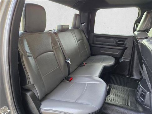 Used 2024 RAM 2500 Tradesman w/ Chrome Appearance Group AWD/4WD image 18