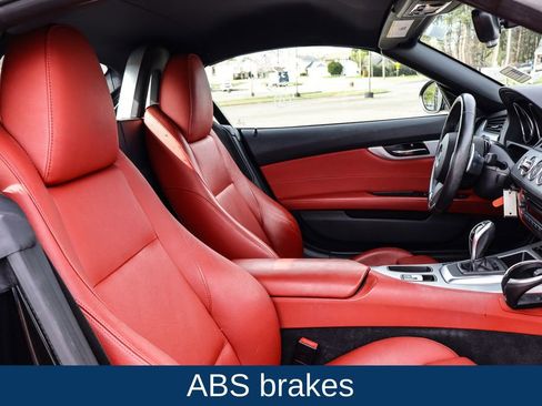 Used 2012 BMW Z4 sDrive35is image 12