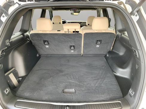 Used 2023 Jeep Grand Cherokee Limited image 23