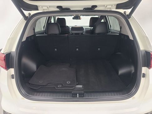 Used 2020 Kia Sportage EX image 18