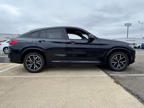 Used 2025 BMW X4 xDrive30i w/ Premium Package image 8