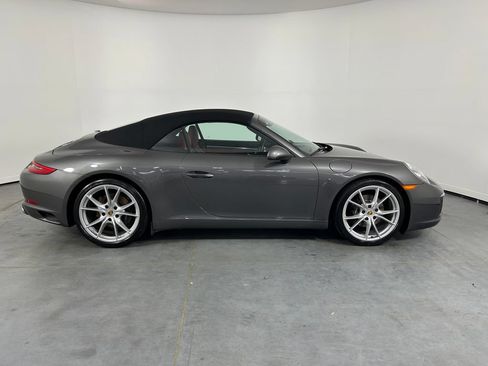 Used 2019 Porsche 911 Carrera RWD image 8