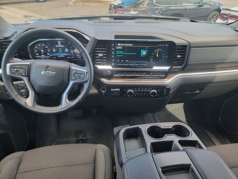 Used 2025 Chevrolet Silverado 1500 RST w/ Dark Appearance Package image 17