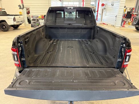 Used 2023 RAM 2500 Laramie w/ Night Edition image 28