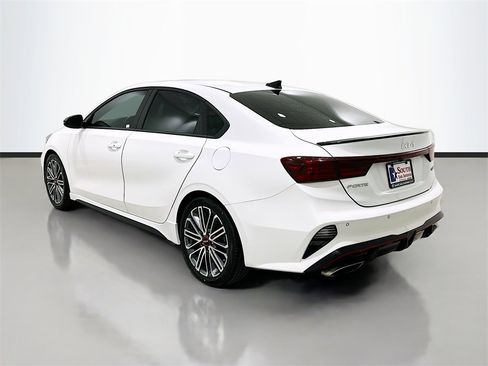 Used 2023 Kia Forte GT w/ GT2 Package image 5