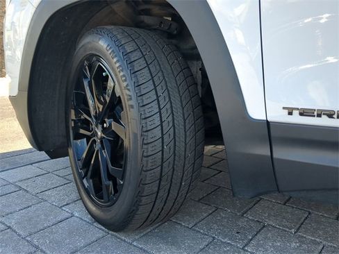 Used 2021 GMC Terrain SLT w/ Elevation Edition image 36