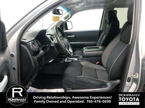 Used 2017 Toyota Tundra SR5 AWD/4WD image 11