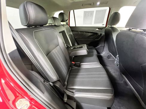 Used 2022 Volkswagen Tiguan SE image 26