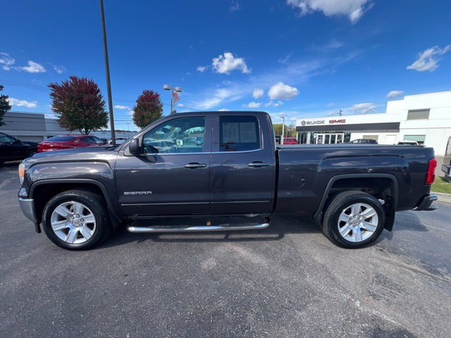 Used 2015 GMC Sierra 1500 SLE w/ SLE Value Package AWD/4WD image 9