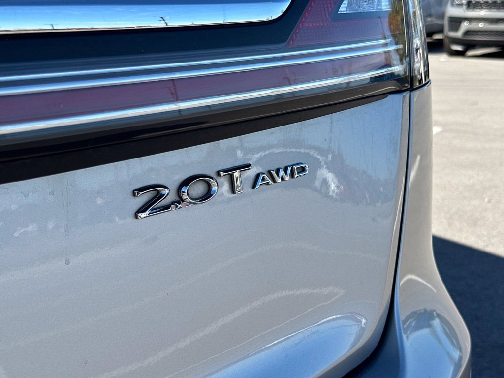 Used 2020 Lincoln Nautilus Reserve AWD/4WD image 48
