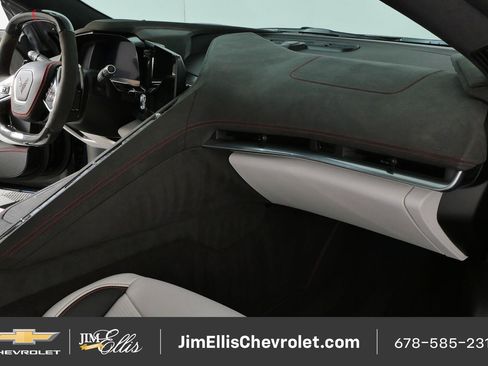 Used 2023 Chevrolet Corvette Z06 RWD image 22