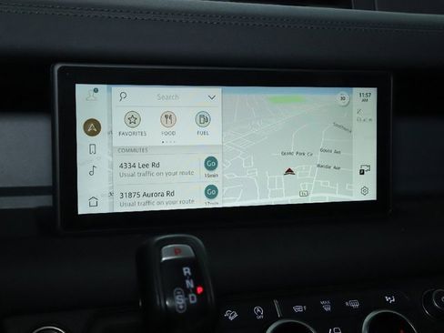 Used 2024 Land Rover Defender 110 X-Dynamic SE image 24