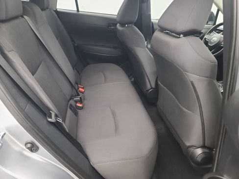 Used 2025 Toyota Corolla Cross LE image 16