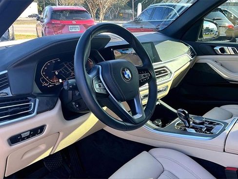 Used 2022 BMW X5 sDrive40i w/ Premium Package image 14