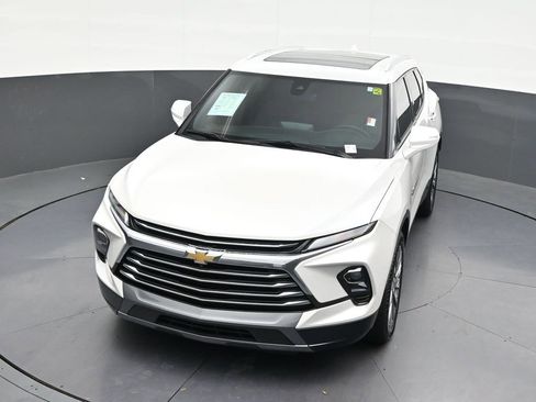 Used 2023 Chevrolet Blazer Premier w/ Driver Confidence II Package FWD image 22