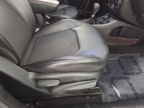 Certified 2021 Jeep Compass Trailhawk w/ Convenience Group image 32